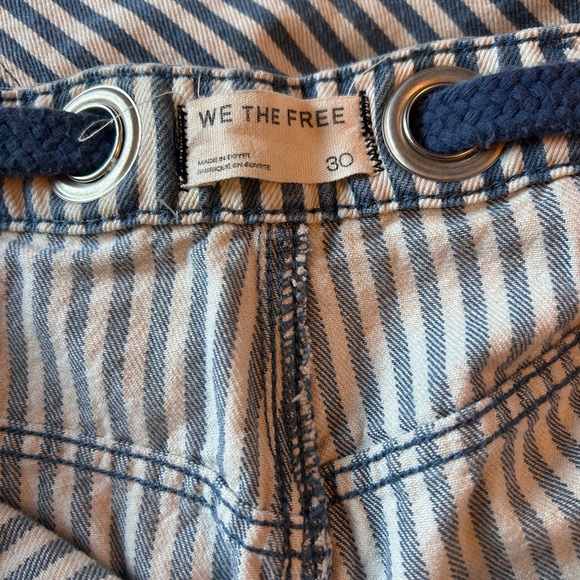 We The Free Blue and White Striped Moxie - Picture 4 of 4